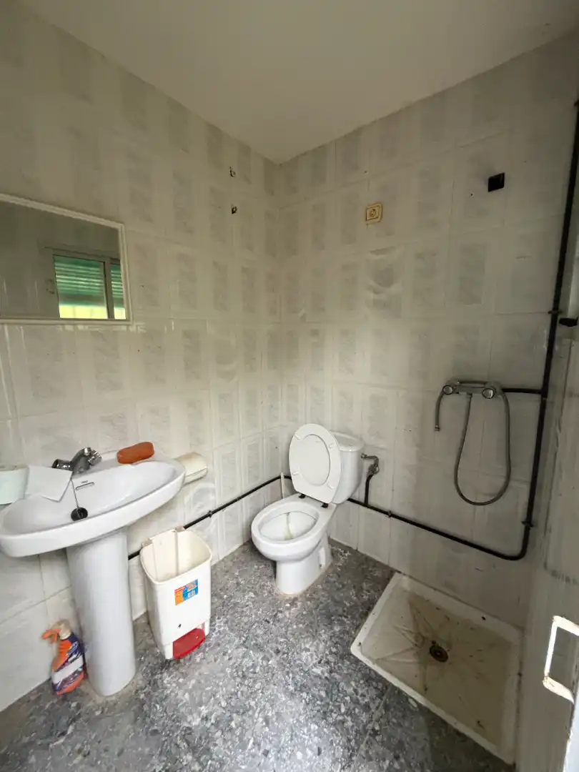 Bathroom of Houses for sale in Úbeda  with Air Conditioner, Private garden and Storage room