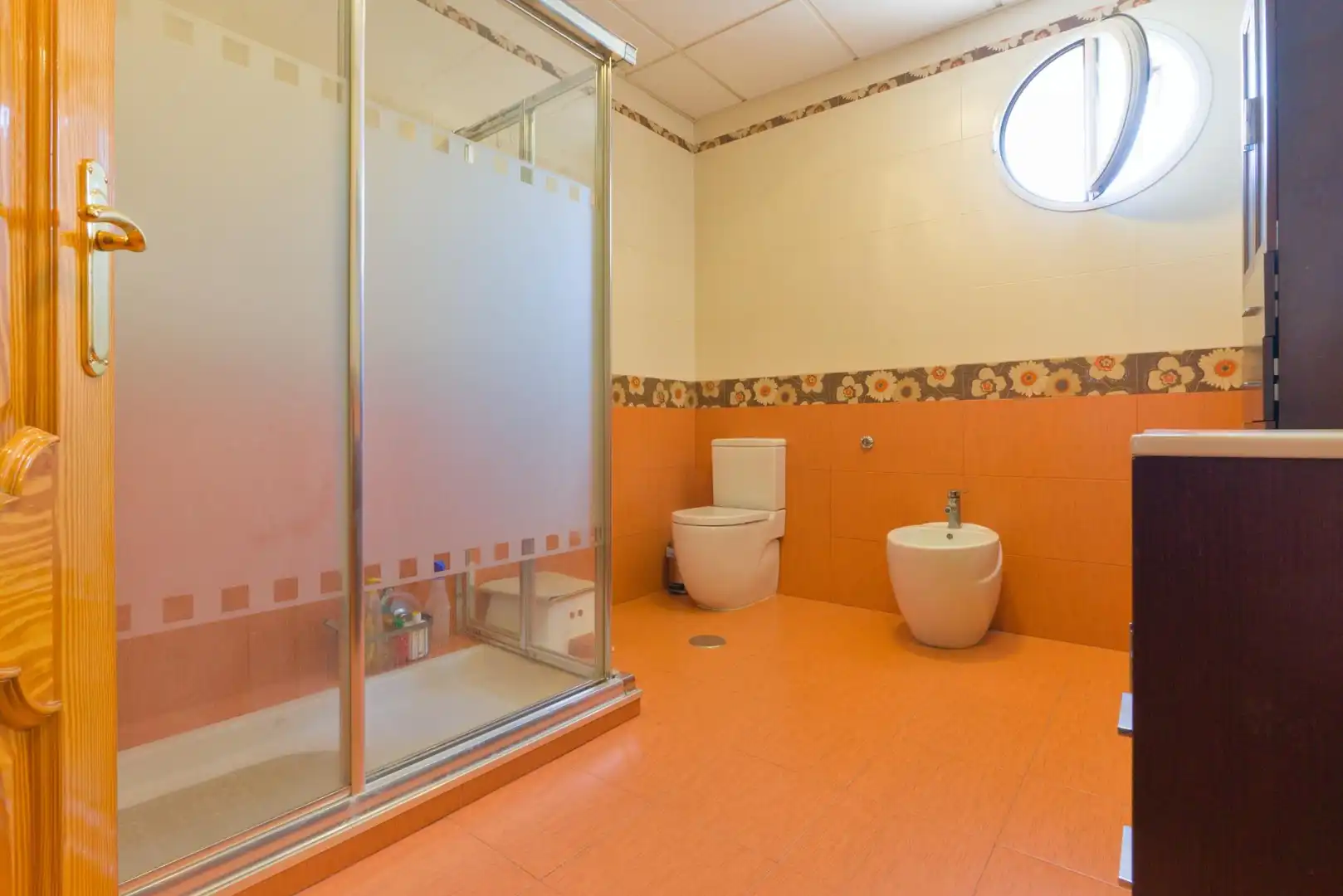 Baño de Casa o chalet en venta en Cájar con Aire acondicionado, Calefacción y Jardín privado