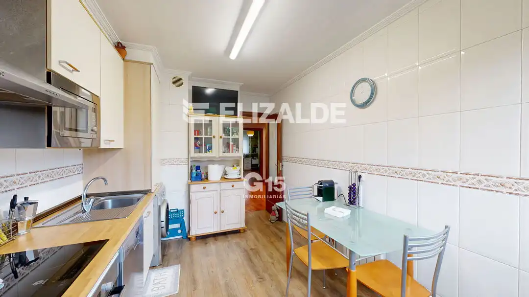 Cocina de Piso en venta en Donostia - San Sebastián  con Calefacción, Terraza y Trastero