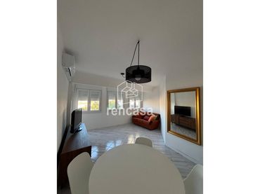 Flat with balcony to rent in Calle Segon Paseo de Ronda