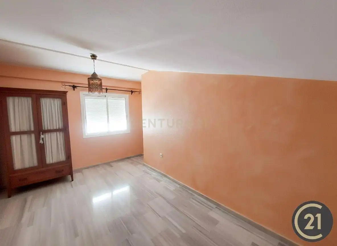 Dormitori de Casa o xalet en venda en Espartinas amb Aire condicionat, Jardí privat i Traster