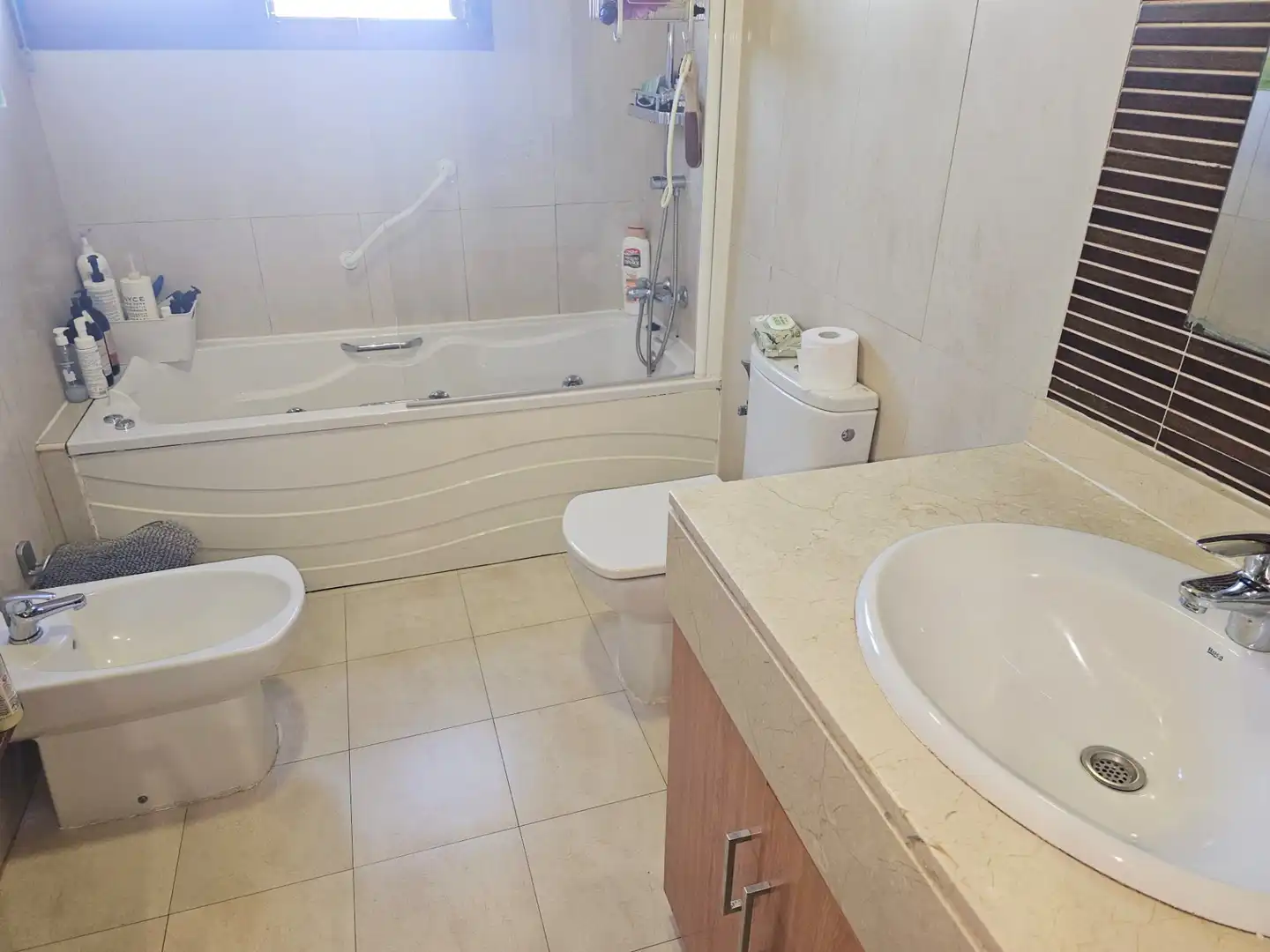 Baño de Piso en venta en Guadalajara con Aire acondicionado, Calefacción y Terraza