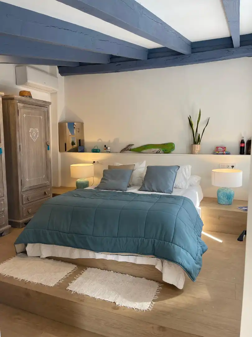 Habitación de Casa o chalet en venta en Sant Feliu de Guíxols con Aire acondicionado, Calefacción y Parquet