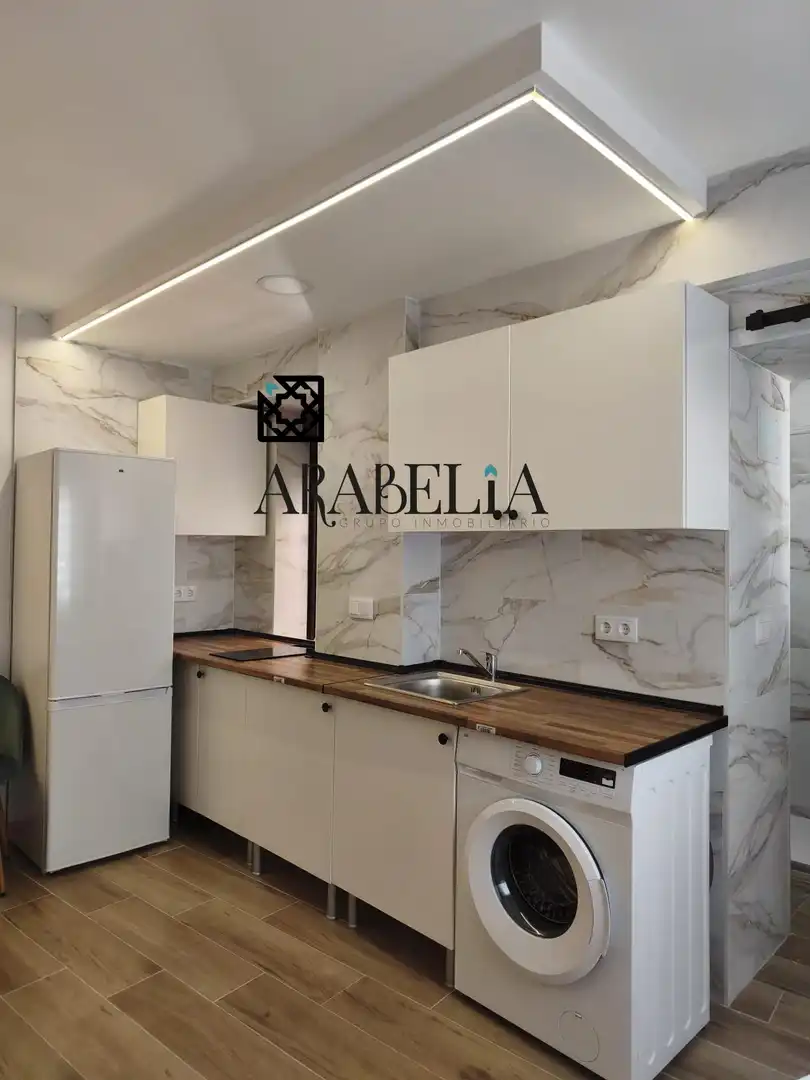 Kitchen of Study for sale in Córdoba  with Air Conditioner