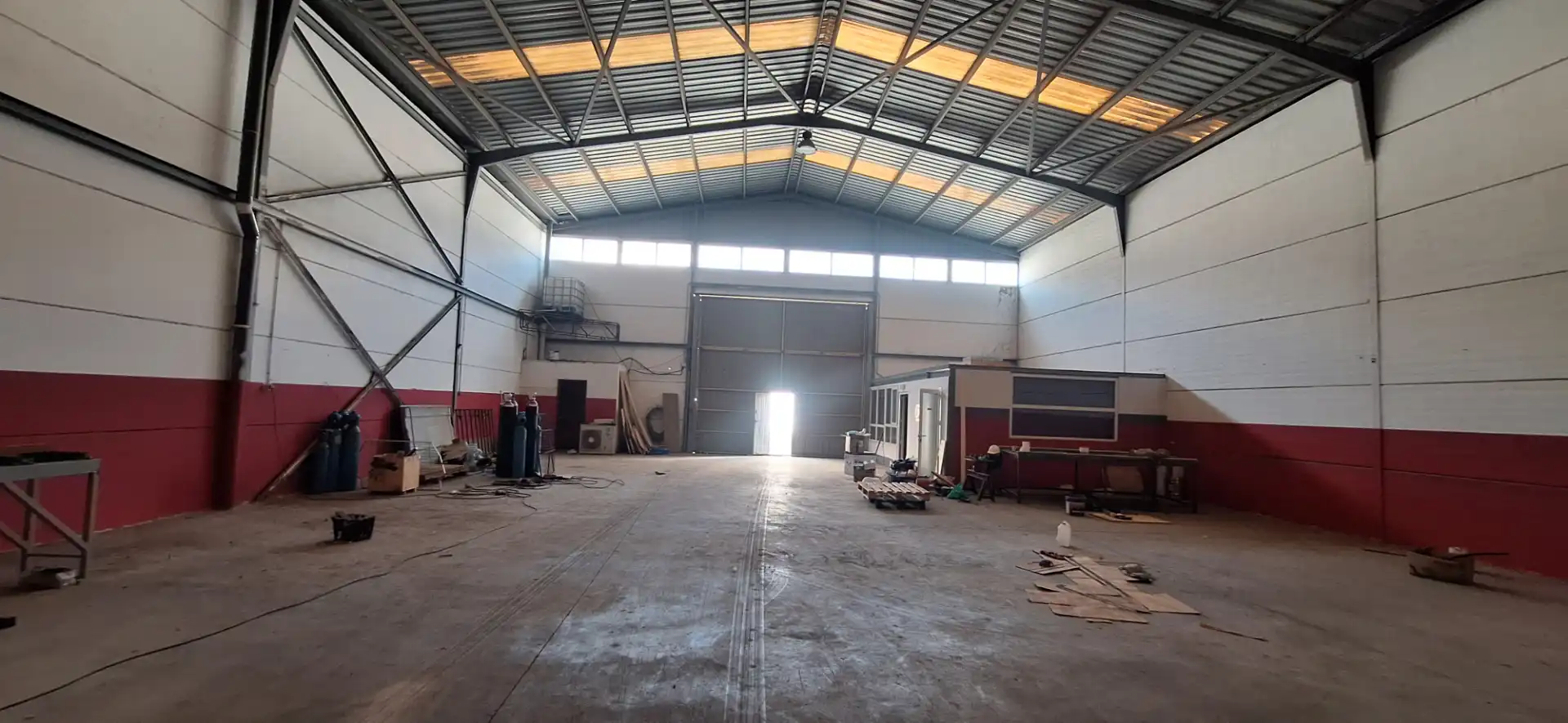 Industrial building to rent in Calle Polígono Oliveral 12, imagen 3