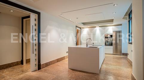 Foto 2 de Apartament en venda a Los Remedios, Sevilla