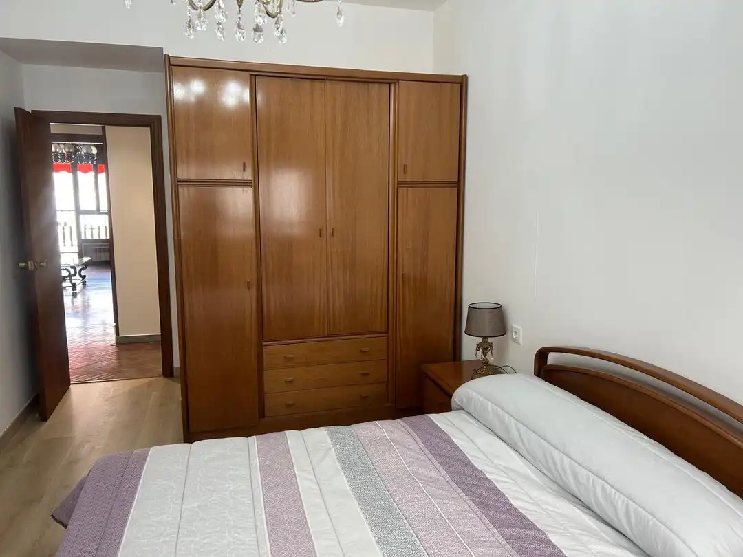 Schlafzimmer von Wohnung zur Miete in Vitoria - Gasteiz mit Heizung, Terrasse und Abstellraum