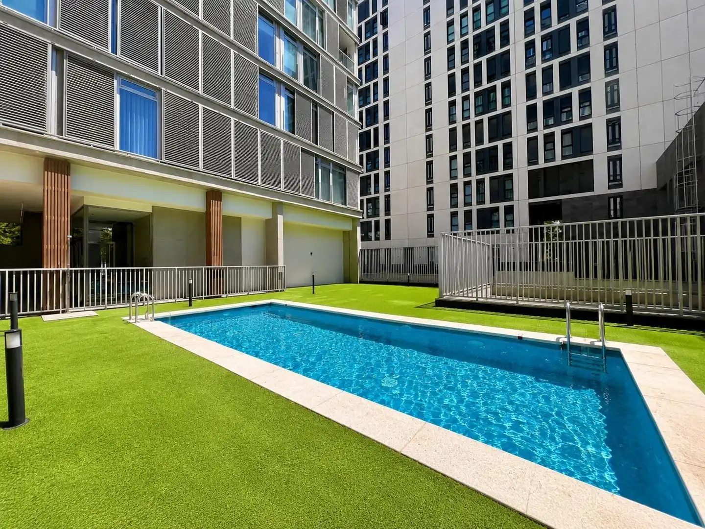 Schwimmbecken von Wohnung zur Miete in Valencia mit Klimaanlage, Heizung und Möbliert