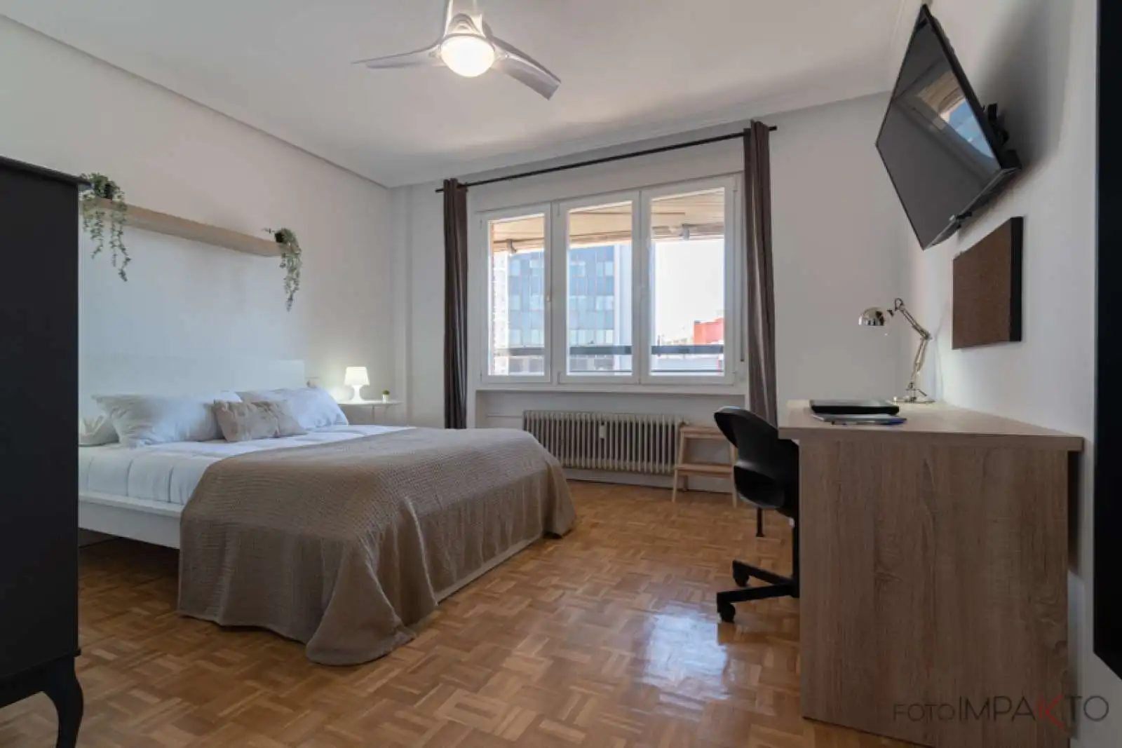 Habitación en Almenara -Ventilla