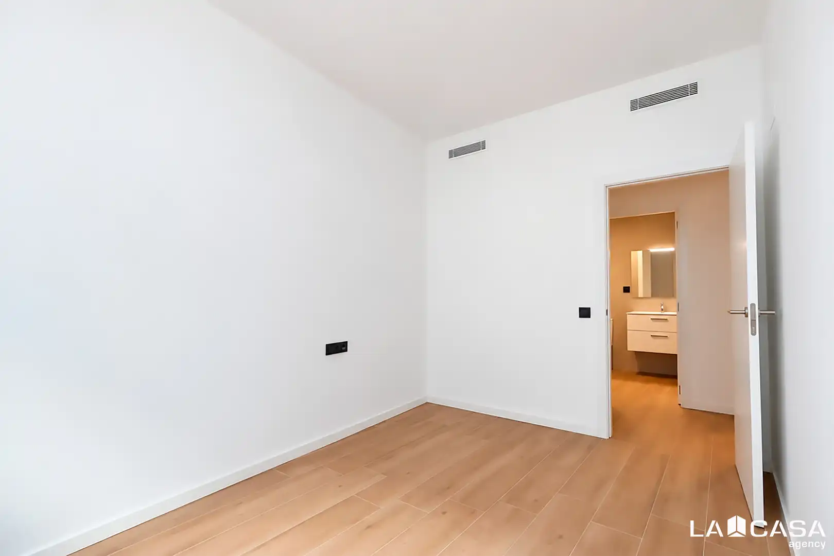 Planta baixa en venda en Estruch - Eixample