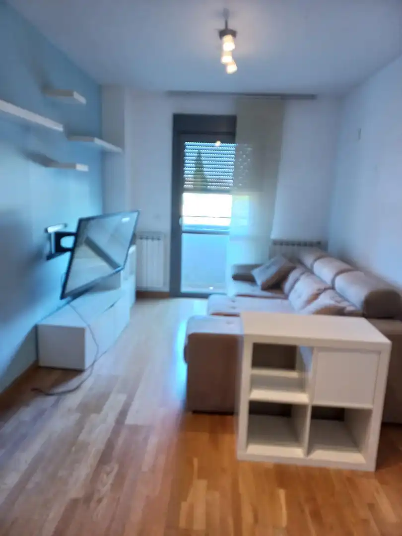 Sala d'estar de Pis en venda en Ciudad Real amb Calefacció, Terrassa i Traster