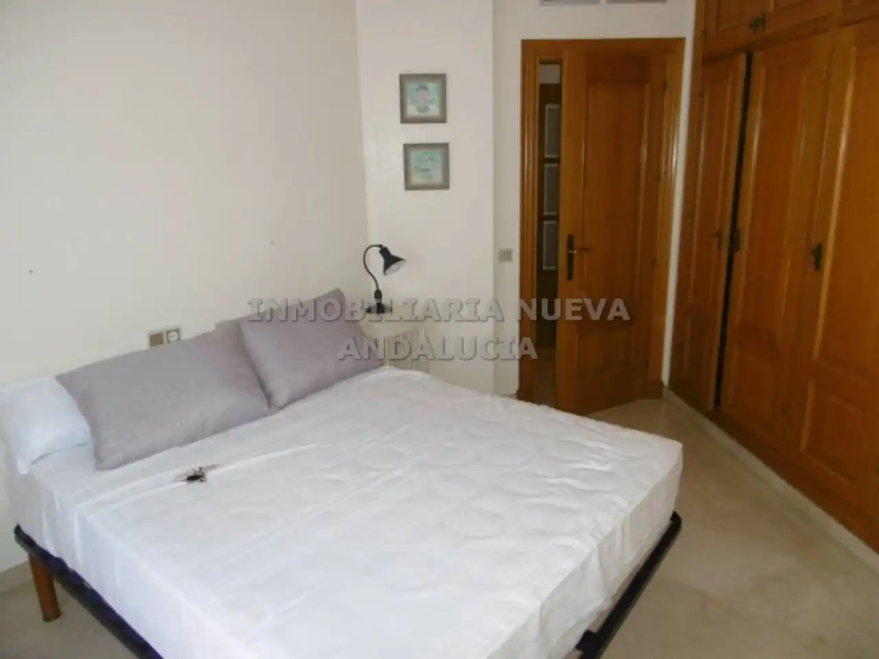 Schlafzimmer von Dachboden zur Miete in Almería mit Heizung, Terrasse und Möbliert
