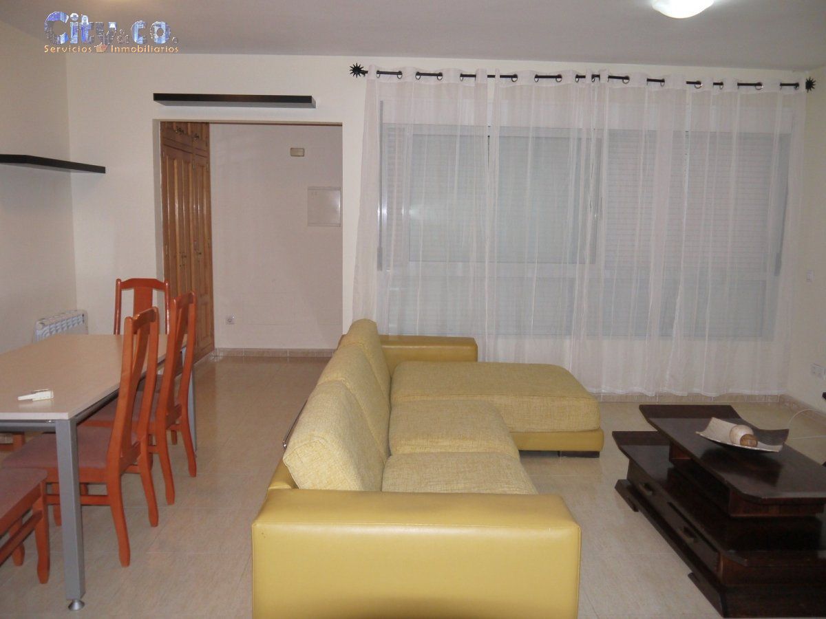 Sala d'estar de Dúplex de lloguer en  Murcia Capital amb Aire condicionat, Calefacció i Balcó