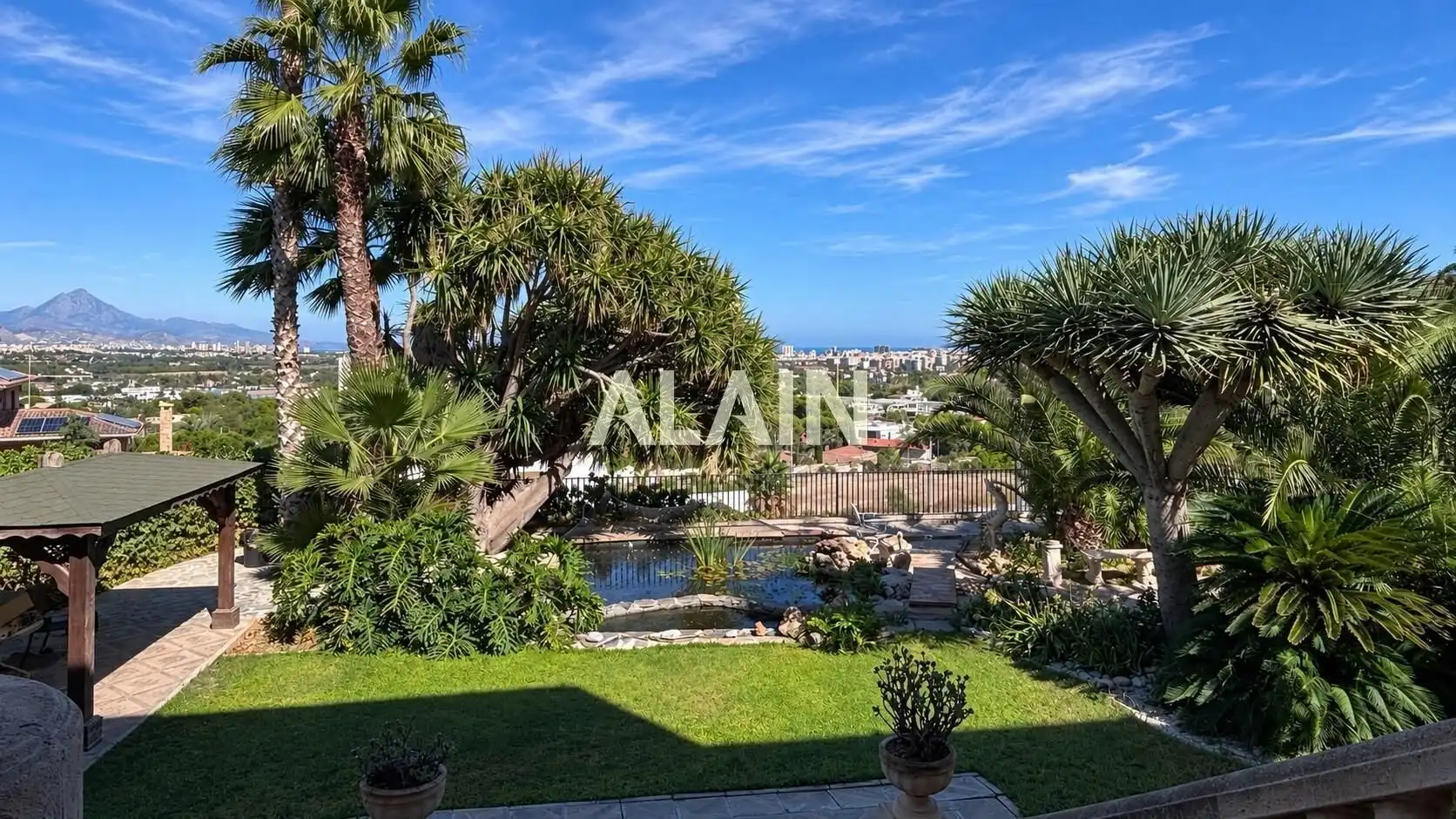 House with garden for sale in Garbinet - Vistahermosa, imagen 2