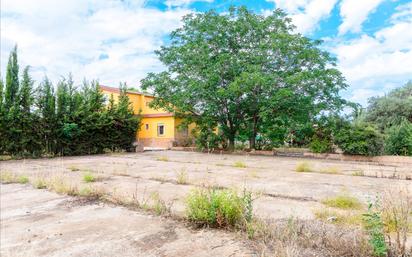 Casa o xalet en venda en Carmona amb Terrassa i Piscina