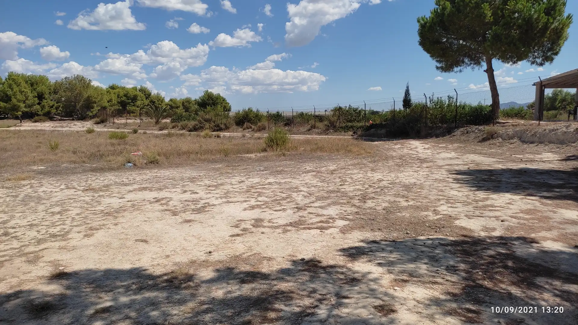 Local de alquiler en RM-A5, Los Valientes