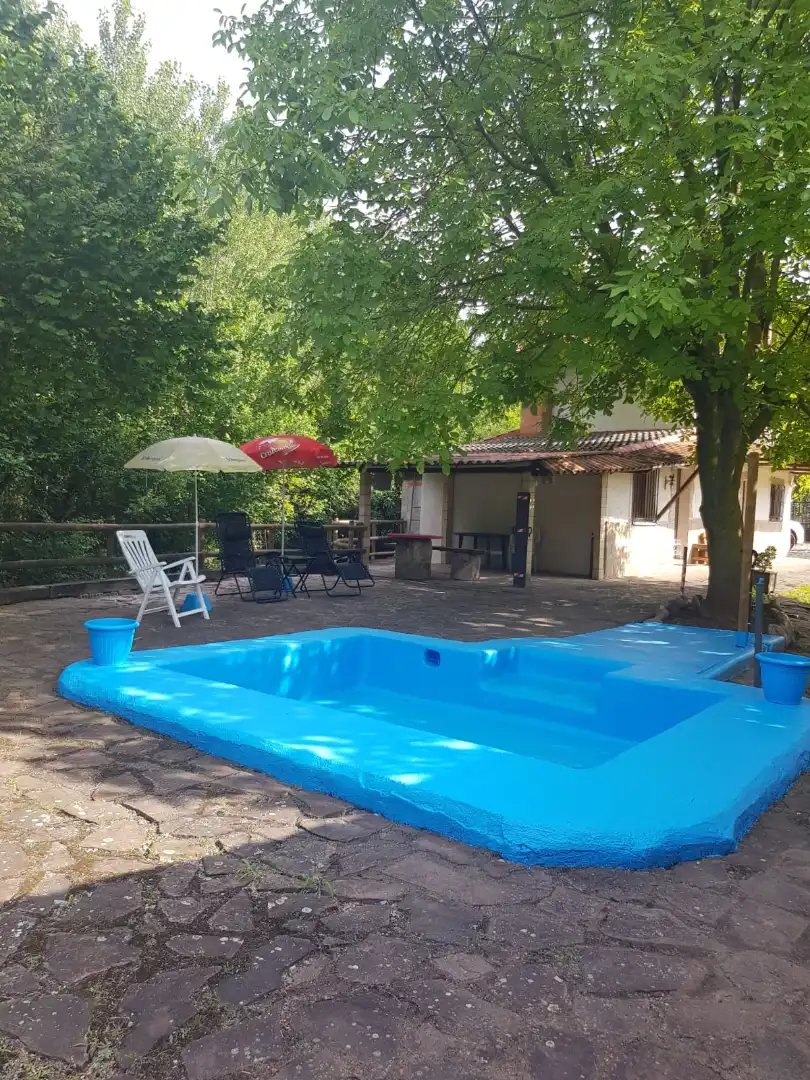 Piscina de Terreno en venta en Hormilleja