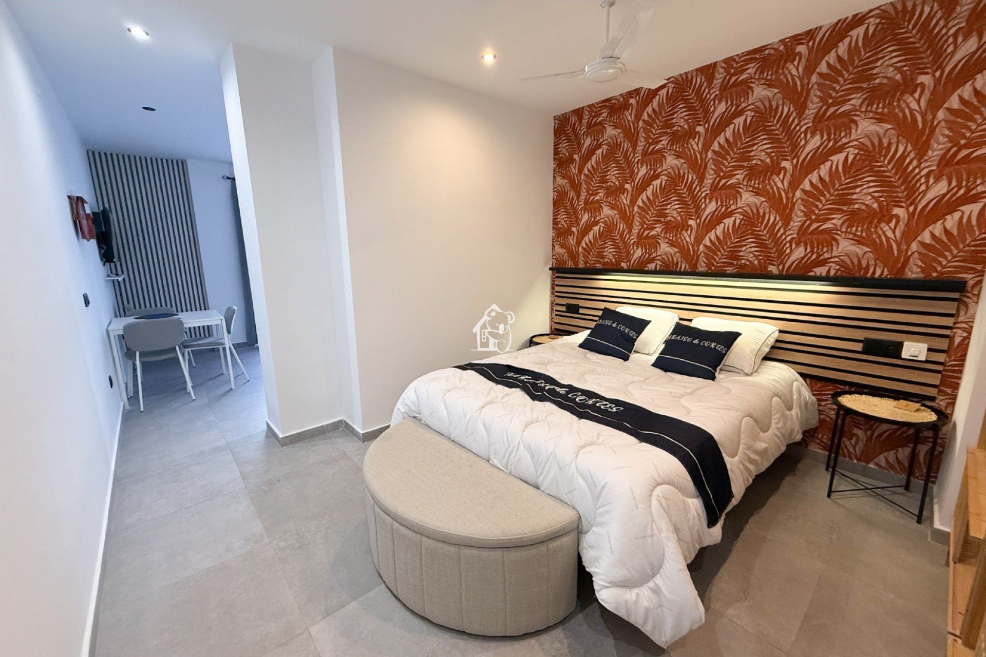 Dormitori de Estudi de lloguer en Torrevieja amb Aire condicionat, Moblat i Forn