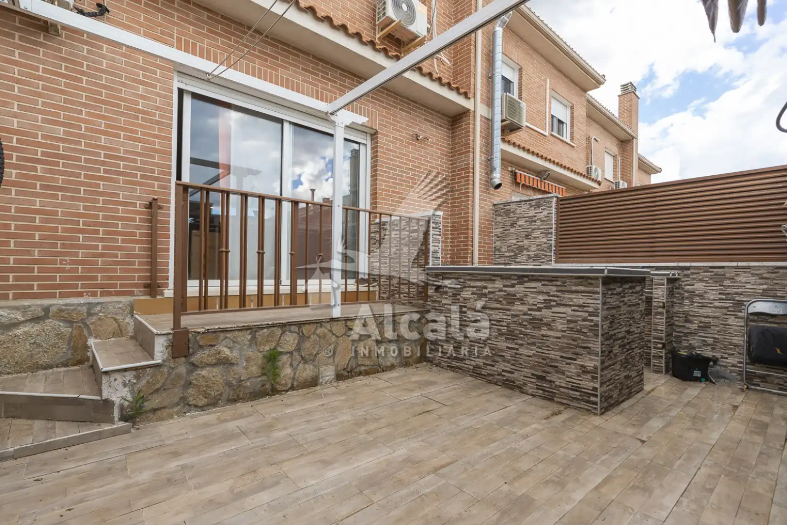Terraza de Casa adosada en venta en Valdeavero con Aire acondicionado, Calefacción y Jardín privado