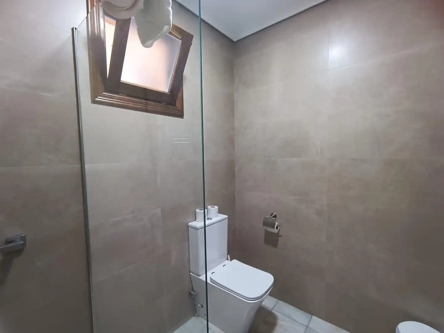 Bathroom of Study for sale in San Fernando  with Air Conditioner, Terrace and Furnished