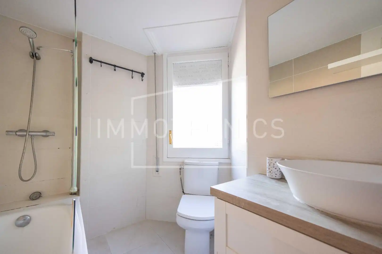 Bathroom of Flat for sale in Caldes d'Estrac  with Private garden, Terrace and Balcony