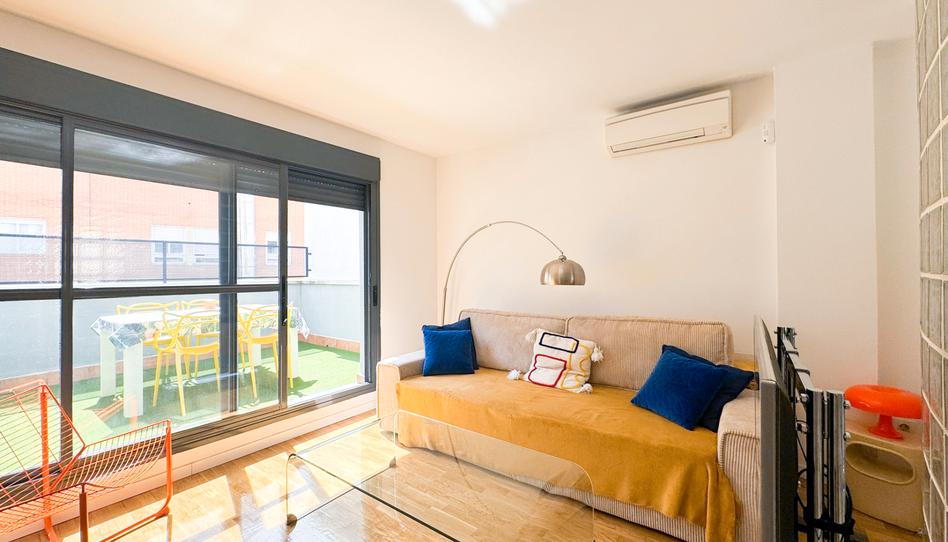 Photo 1 of Flat to rent in Calle de Ricardo Gutiérrez, Berruguete, Madrid