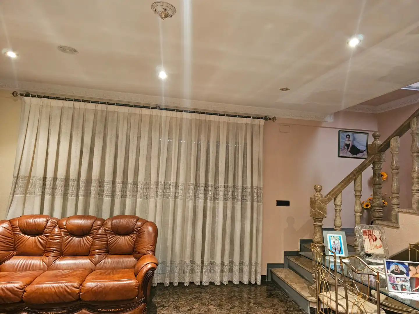 Sala d'estar de Casa o xalet en venda en Girona amb Calefacció, Jardí privat i Terrassa
