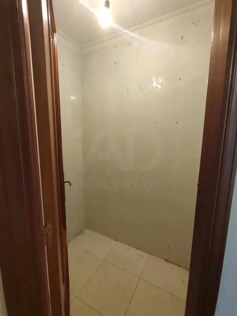 Bathroom of Flat for sale in Astorga  with Heating