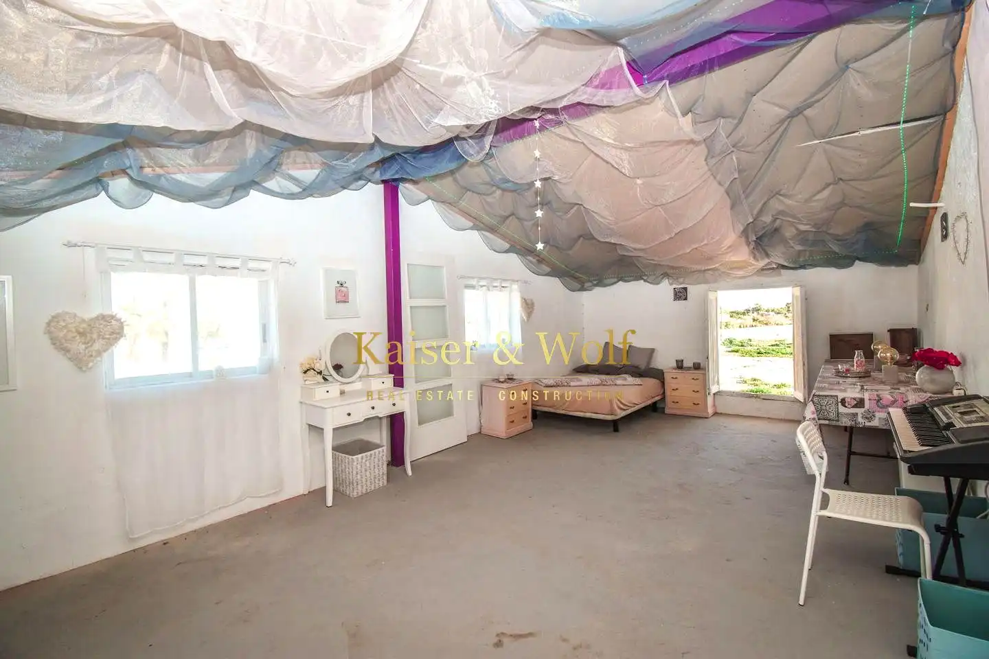 Habitación de Finca rústica en venta en Elche / Elx con Aire acondicionado y Jardín privado