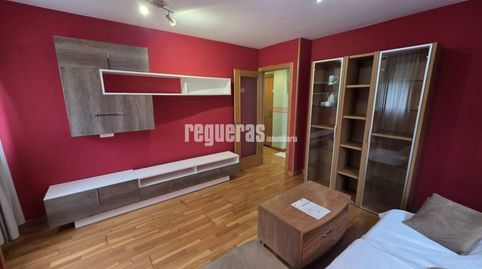 Foto 2 de Apartamento en venta en Calle Carmen, Villalegre - La Luz, Avilés