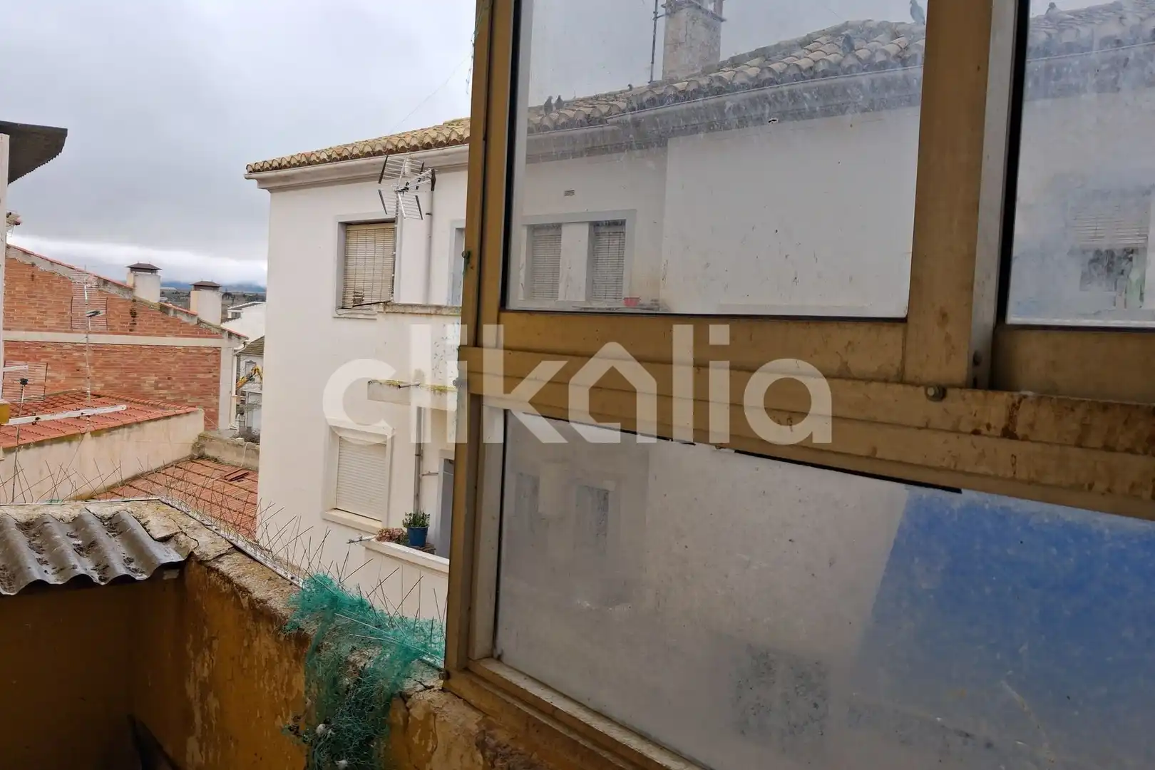 Vista exterior de Pis en venda en Baza amb Terrassa