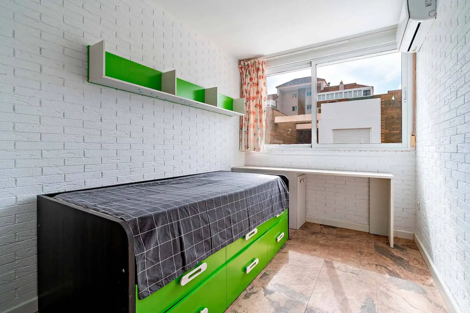 Bedroom of Detached homes for sale in Roquetas de Mar  with Air Conditioner and Community pool