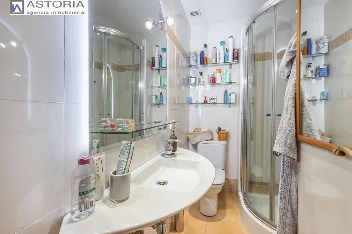 Appartamento con terrazza in vendita a Calle ANGEL BARRIOS, imagen 21