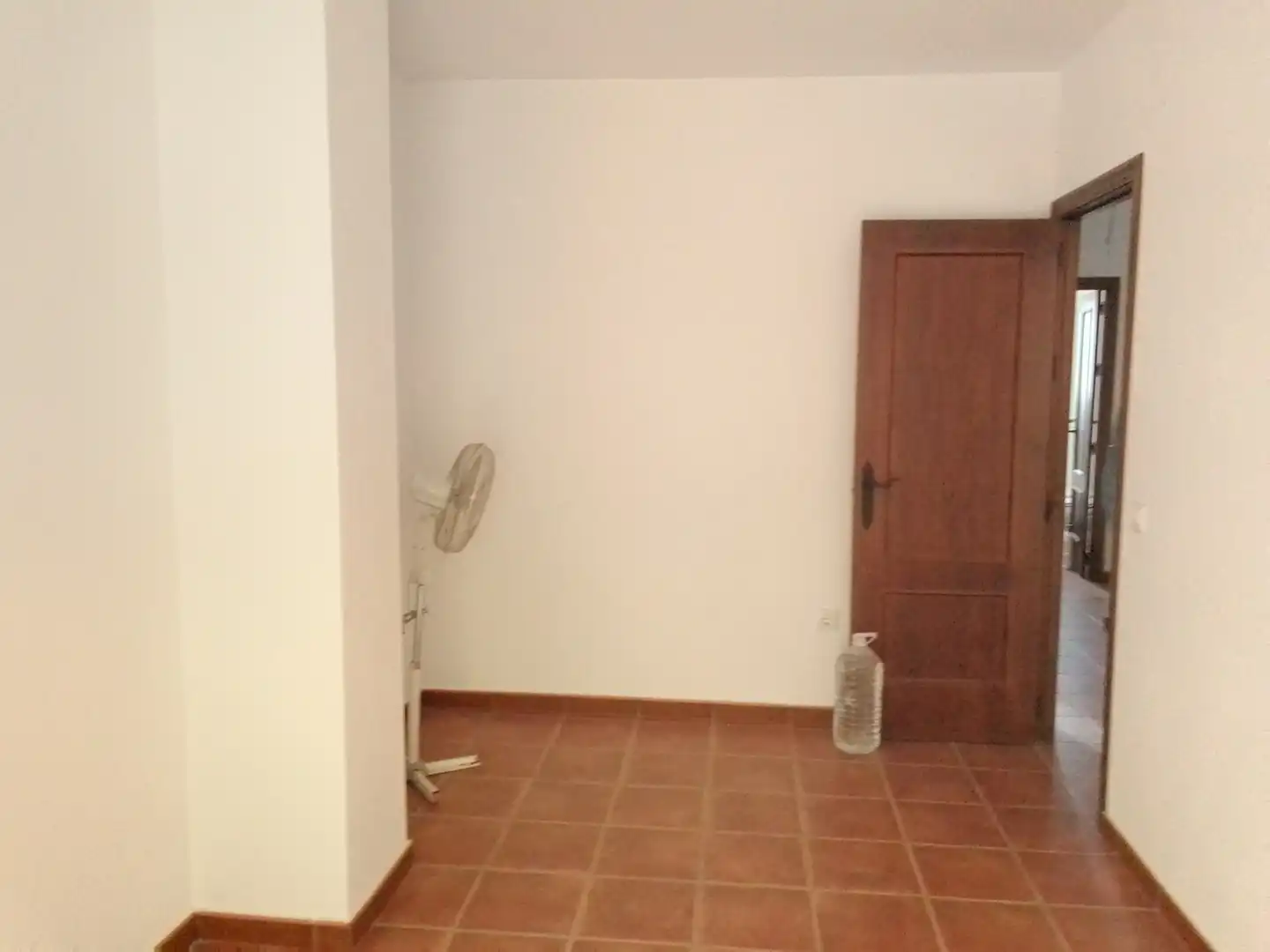 Casa adosada en venda en Villaluenga del Rosario amb Terrassa i Balcó