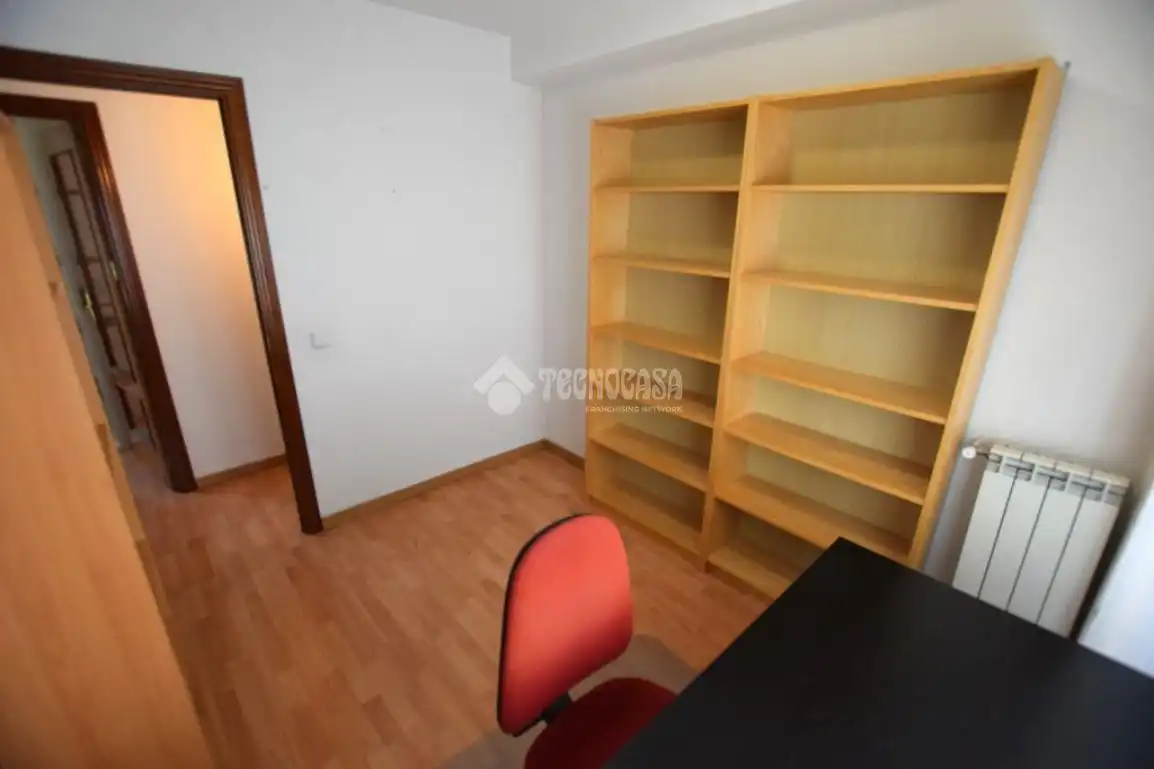 Piso en venta en Fuenlabrada con Aire acondicionado, Calefacción y Terraza