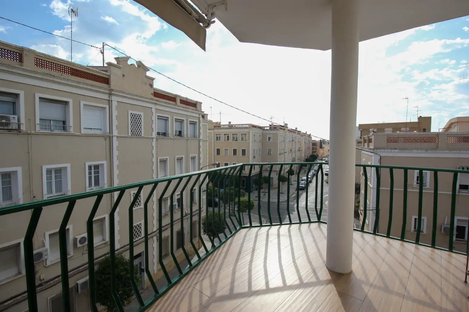 Terrassa de Pis en venda en Sagunto / Sagunt amb Aire condicionat, Calefacció i Terrassa