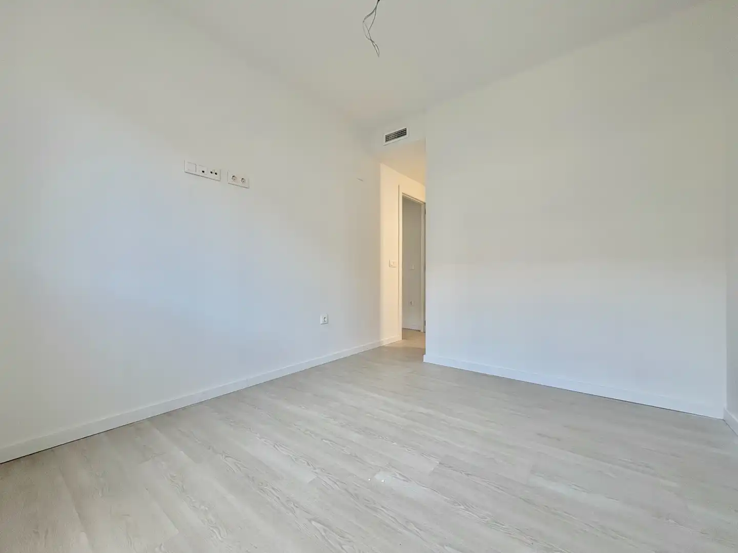 Habitación de Piso de alquiler en Paiporta con Aire acondicionado, Trastero y Horno