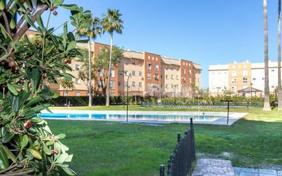 Exterior view of Flat for sale in Jerez de la Frontera  with Storage room and Community pool