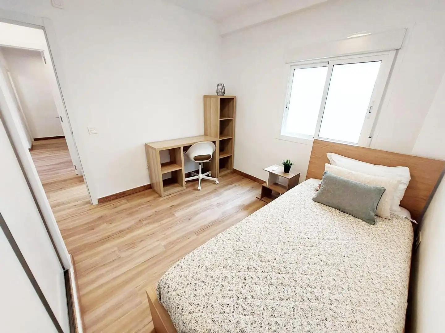 Habitación de Piso en venta en Benalmádena con Aire acondicionado, Terraza y Piscina comunitaria