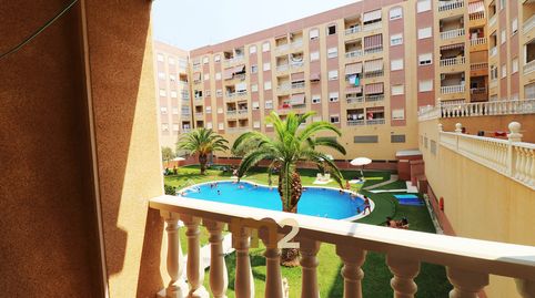 Foto 2 de Apartamento en venta en Calle Bilbao, Parque de las Naciones, Torrevieja