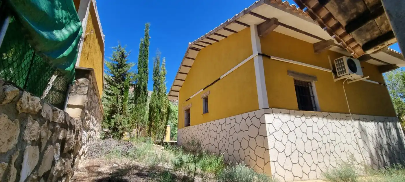 Exterior view of Houses for sale in Nerpio, Albacete