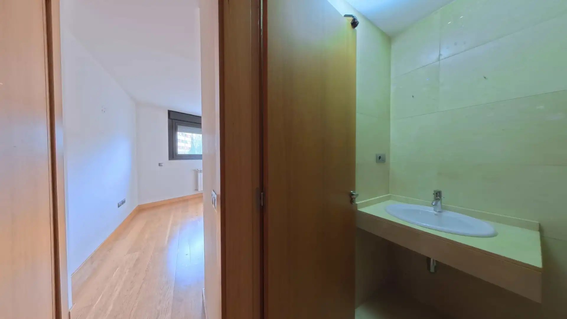 Bathroom of Flat for sale in Grado  with Parquet flooring