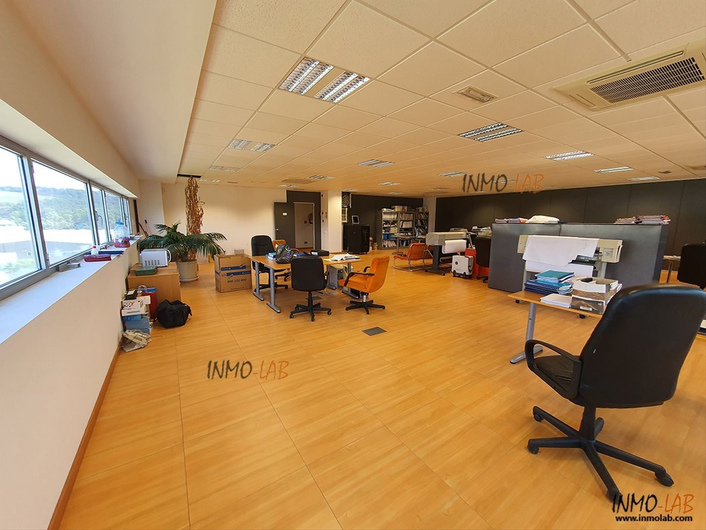 Office for sale in Santa Maria de Palautordera  with Air Conditioner, Heating and Storage room