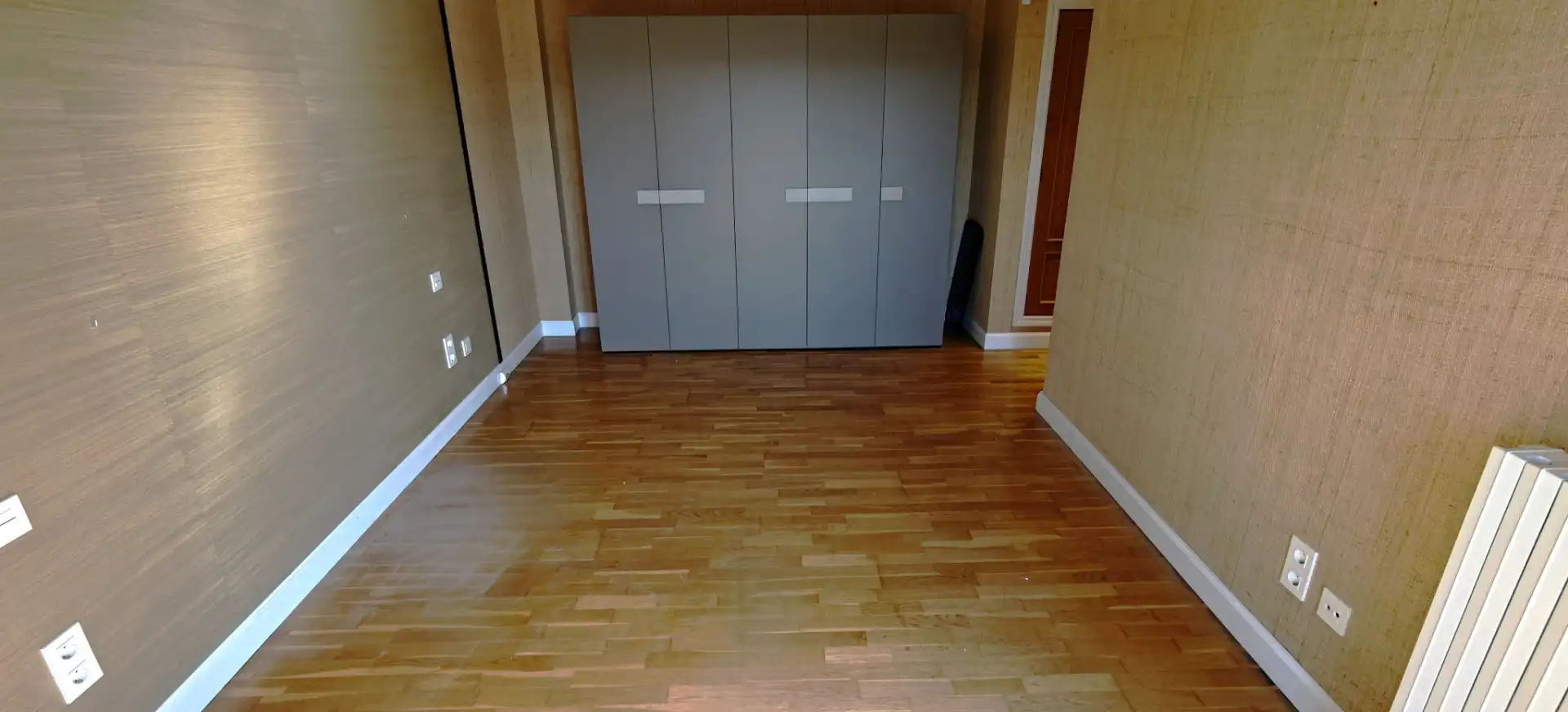 Bedroom of Attic for rent in Zaragoza  with Air Conditioner, Heating and Parquet flooring