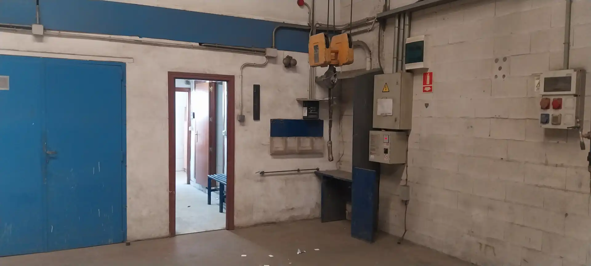 Nau industrial de lloguer en Camarma de Esteruelas amb Alarma