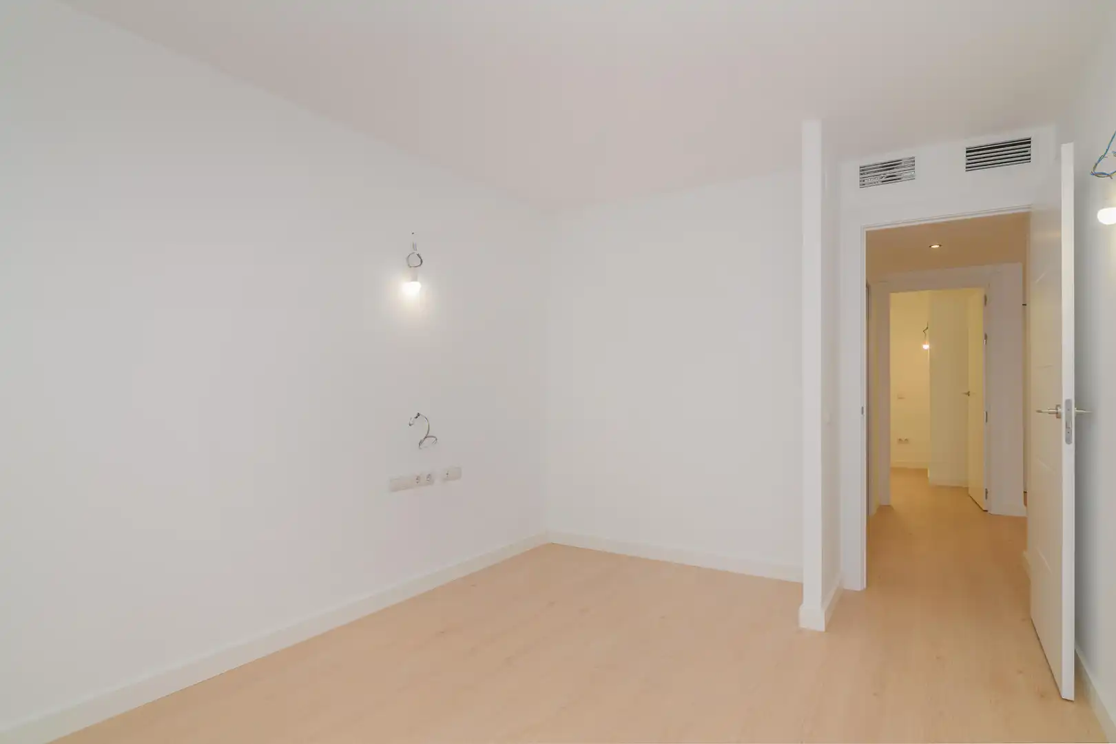 Flat with lift for sale in Carrer Victòria 95, imagen 21