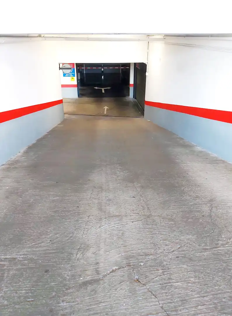 Garage for sale in Marratxí