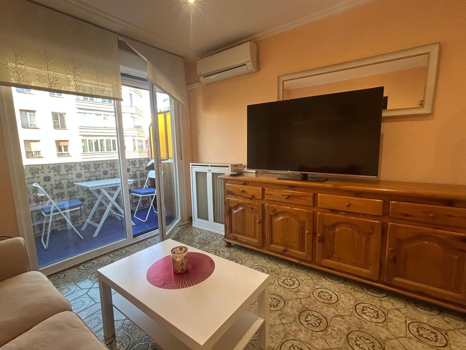 Living room of Apartment to rent in  Madrid Capital  with Air Conditioner, Heating and Terrace