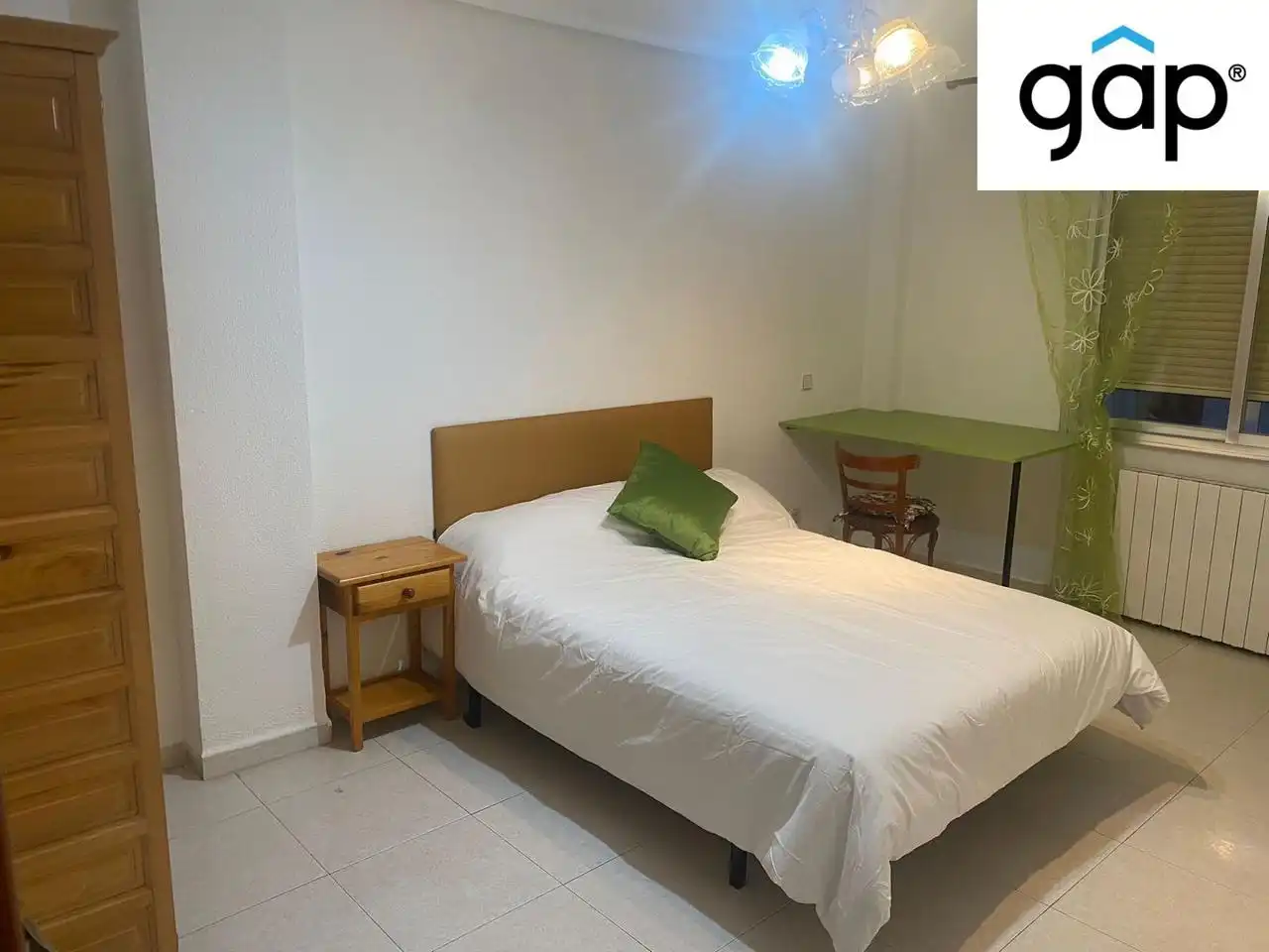 Schlafzimmer von Wohnung zur Miete in Cuenca mit Heizung, Terrasse und Möbliert