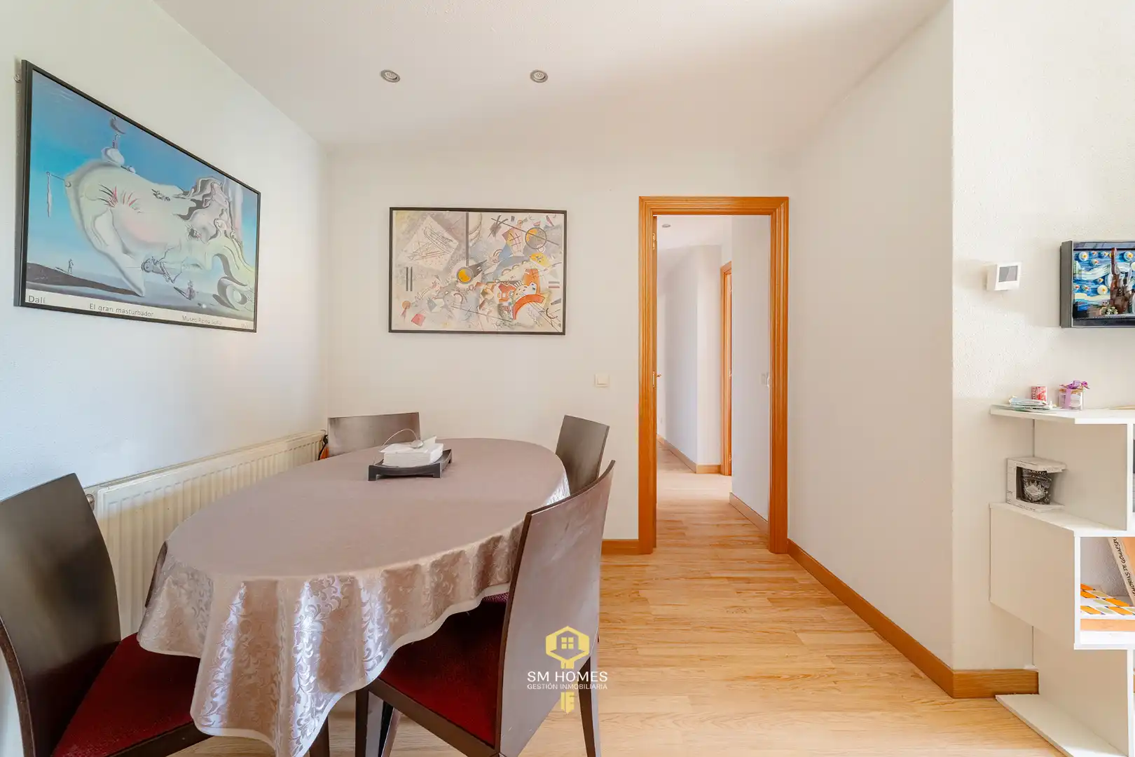 Wohnung zum Verkauf in Coslada mit Klimaanlage, Heizung und Terrasse